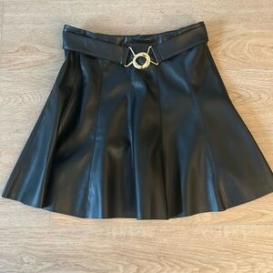 House of Harlow Faux Leather Skirt NWT Xsmall
